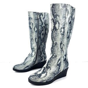 Aerosoles Brenna Knee High Wedge Boots Grey Snake Print Size 7.5M